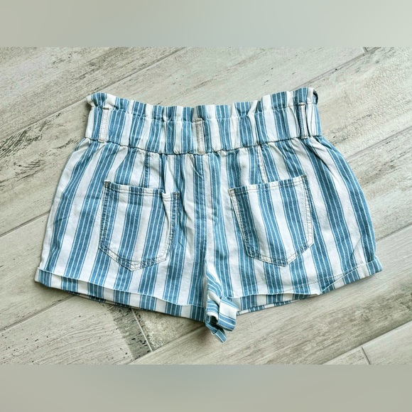 Rewash Women's Striped Paperbag Waist Short - size M - Picture 3 of 4